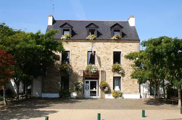 Abri Piscine Motorisé Entreprise abri de piscine Arradon