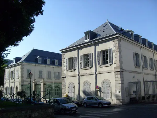 Abri Piscine Motorisé Entreprise abri de piscine Hautes-Alpes