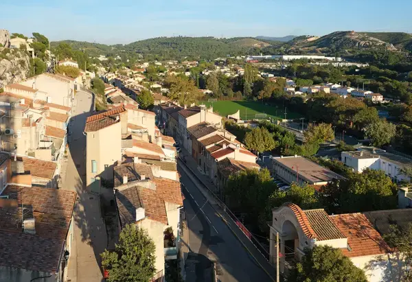 Abri Piscine Motorisé Entreprise abri de piscine Les Pennes-Mirabeau