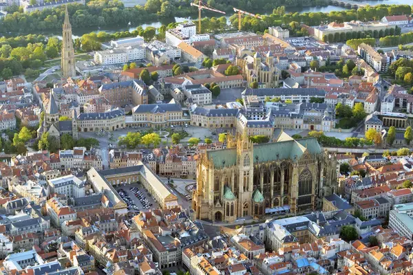 Abri Piscine Motorisé Entreprise abri de piscine Metz