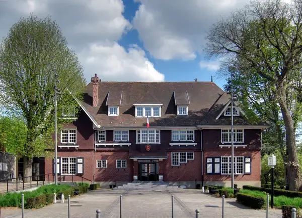 Abri Piscine Motorisé Entreprise abri de piscine Seclin