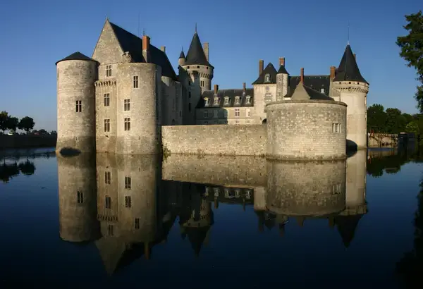 Abri Piscine Motorisé Entreprise abri de piscine Sully-sur-Loire